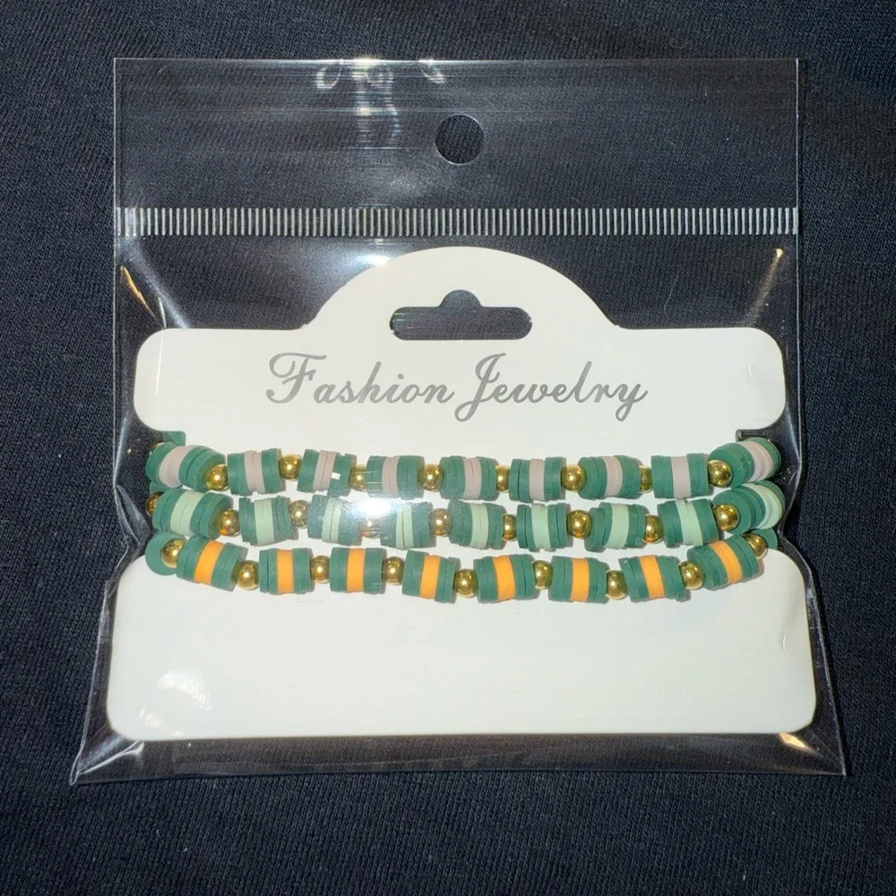 🐠 Chic Green  and Gold stretchy Bracelet Set